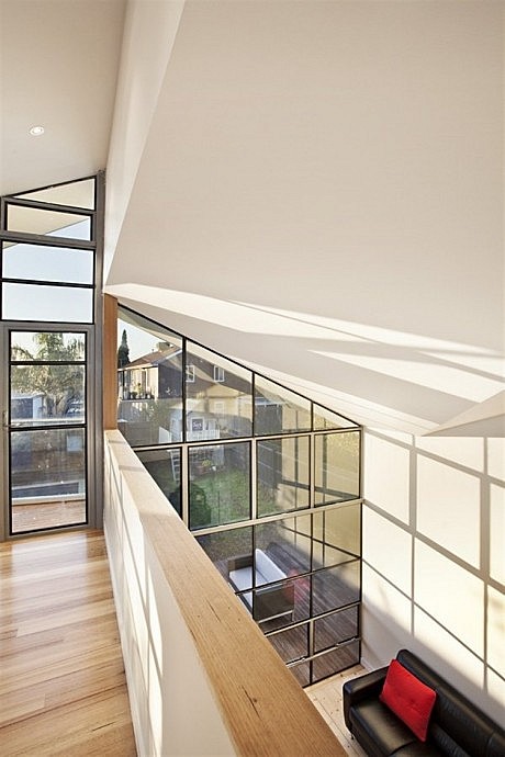 Blurred House by Bild Architects - 5