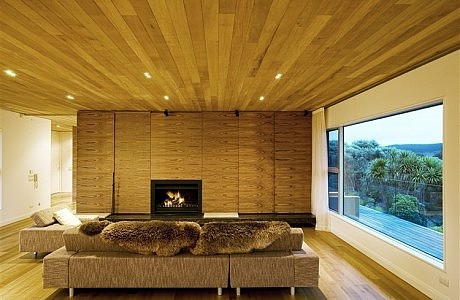 Kaipara Bridges House by Simon Twose