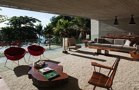 Paraty House by Studio MK27
