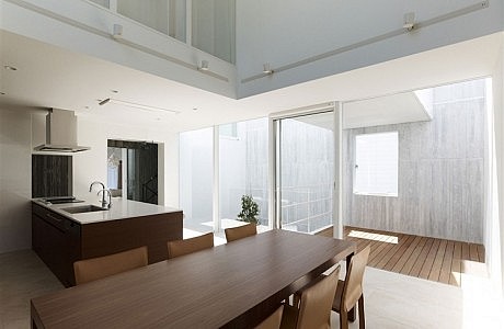 Takanawa House by O.F.D.A.: Hiroyuki Ito