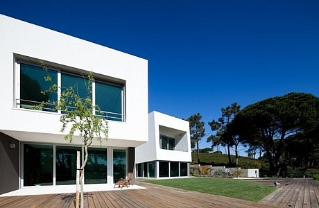 Godiva House by Empty Space Arquitectura