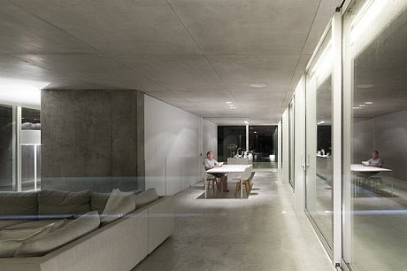 House Rainha by Bruno Erpicum & Partners - 9