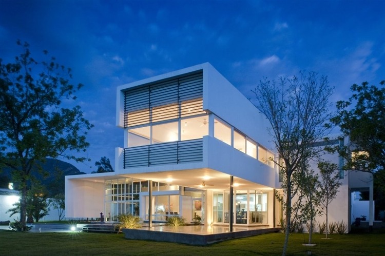 Uro House by 7xa Taller de Arquitectura
