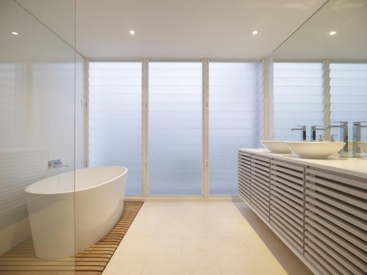 Kerr House by Tony Owen Architects