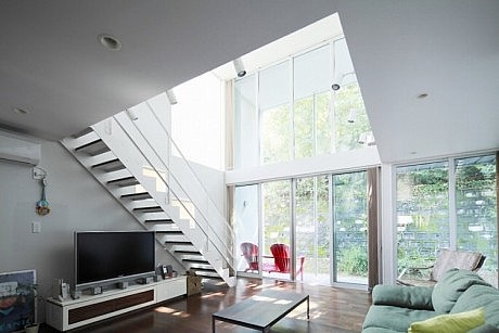 Minimalistic Japanese Interior Designs - 1