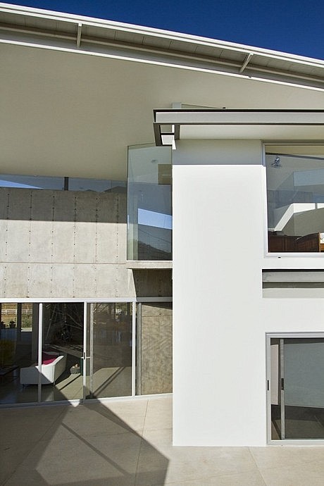 Anapanasati House by Aarcano Arquitectura - 3