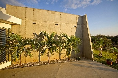 Anapanasati House by Aarcano Arquitectura - 10