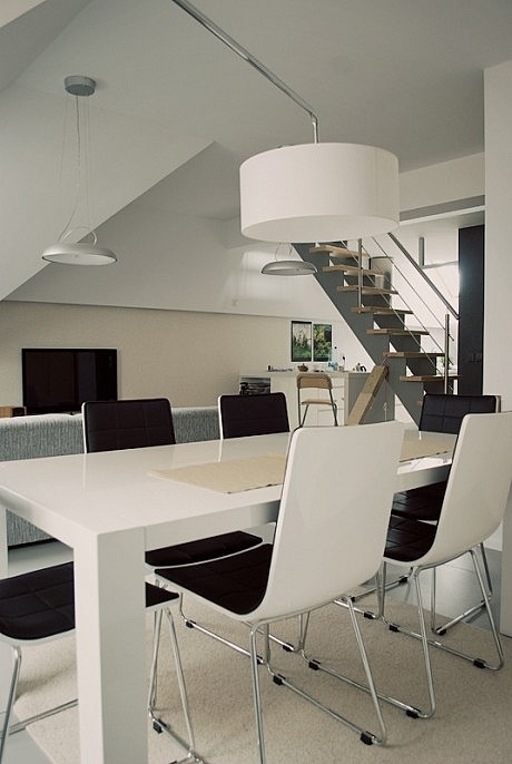 Modern Studio by Tomasz Jasinski - 4