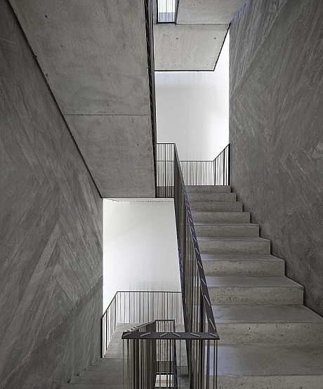 Casa do Conto by Pedra Líquida