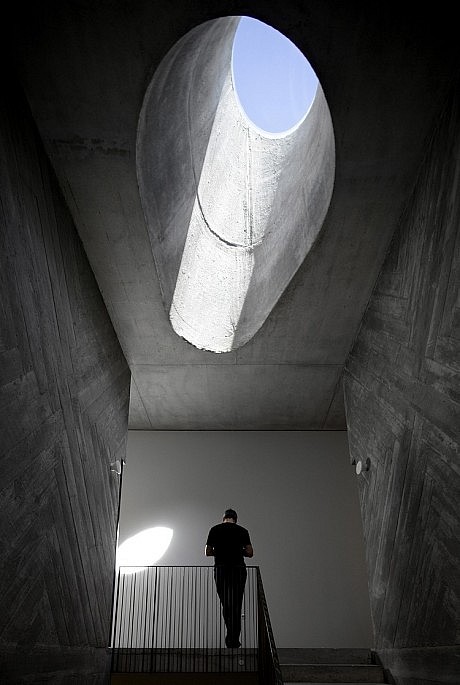 Casa do Conto by Pedra Líquida