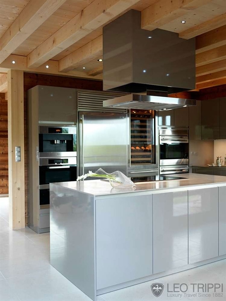 One Oak Chalet in French Alps