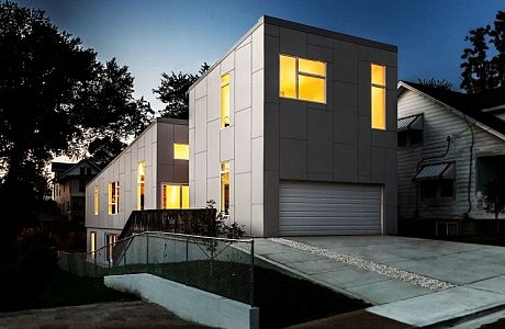10 Degree House by Howeler + Yoon Architecture