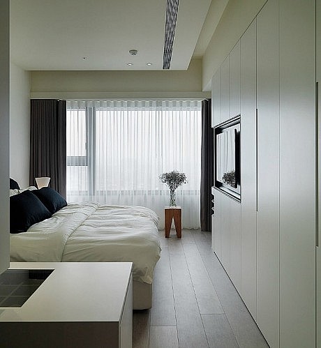 Contemporary Interior by WCH Interior
