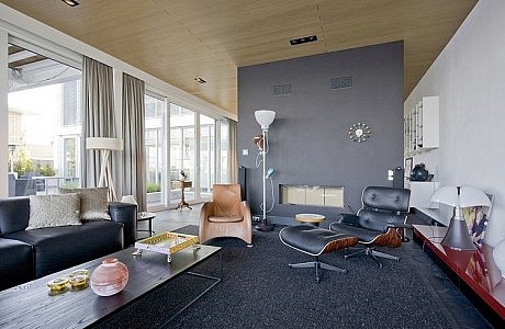 Steel Study House II by Archipelontwerpers