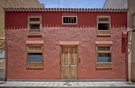 La Laguna House by Beautell Arquitectos