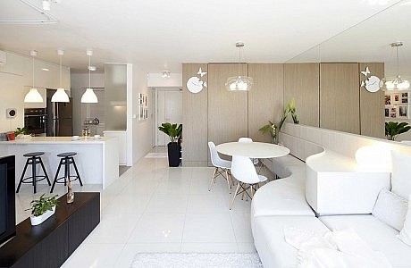 Apartment at Pinnacle Duxton by EHKA Studio