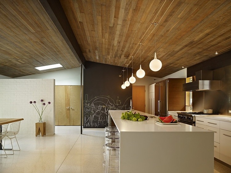 Lakewood Mid-Century by DeForest Architects