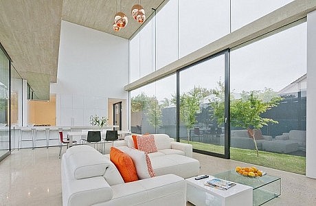 Breust Residence by JUO