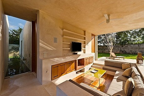 Hacienda Sac Chich by Reyes Ríos + Larraín Arquitectos