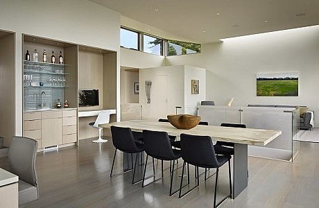 Hillside Modern by DeForest Architects