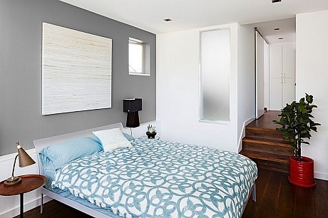 Phinney Ridge House by Portal Design