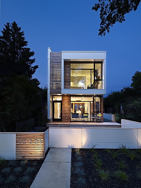 LG House by Thirdstone