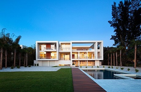 Casey Key 2 by Michael K. Walker & Associates Inc.