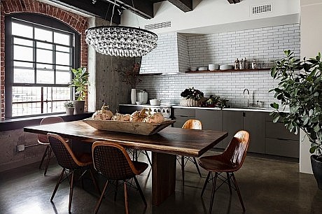 NW 13th Avenue Loft by Jessica Helgerson Interior Design