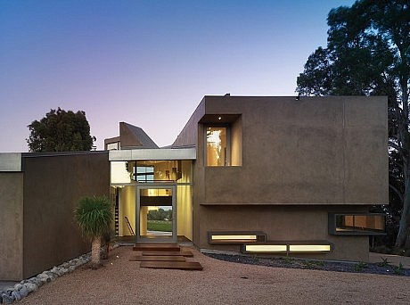 Point Dume Residence by Griffin Enright Architects