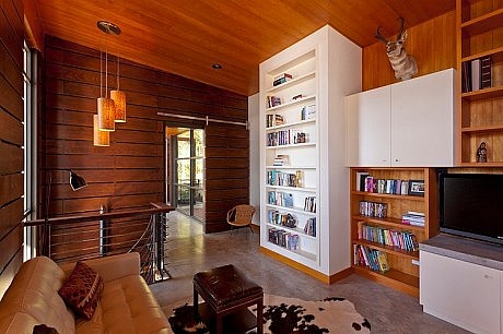 Lake Residence by Uptic Studios