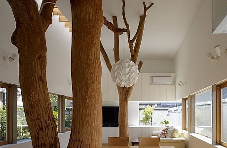 Garden Tree House by Hironaka Ogawa & Associates