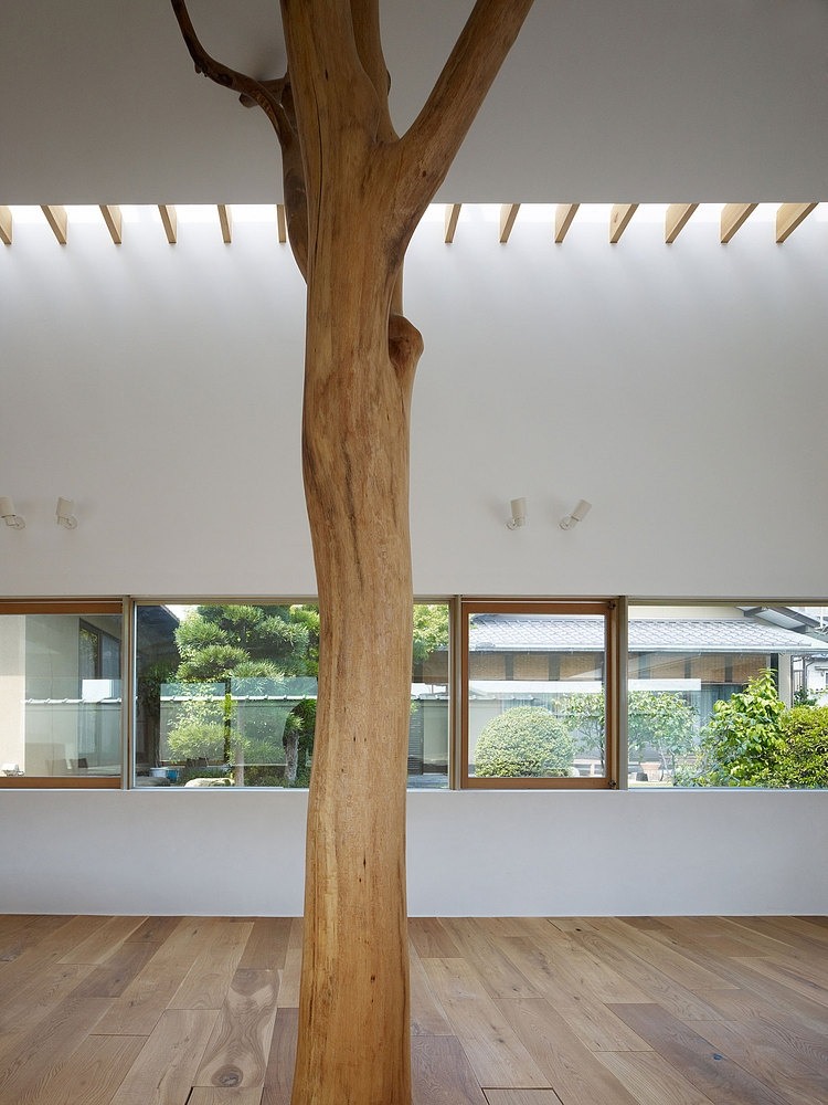 Garden Tree House by Hironaka Ogawa & Associates