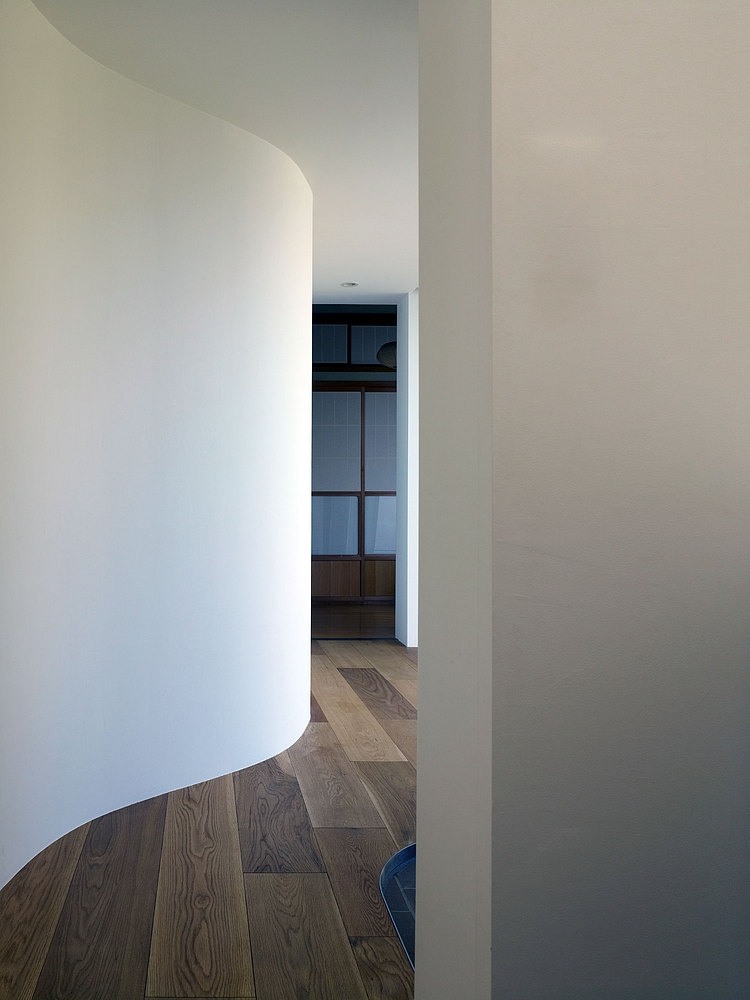 Garden Tree House by Hironaka Ogawa & Associates