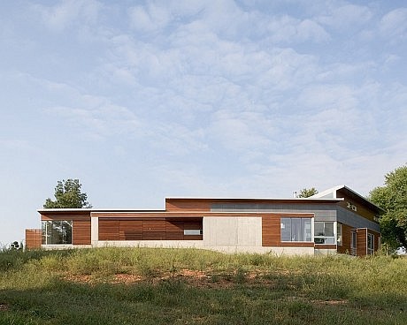 Sliced House by Hufft Projects