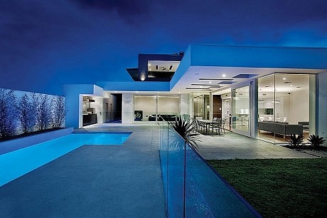 Hawthorn Residence by Canny