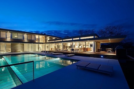 Pond House by Stelle Lomont Rouhani Architects