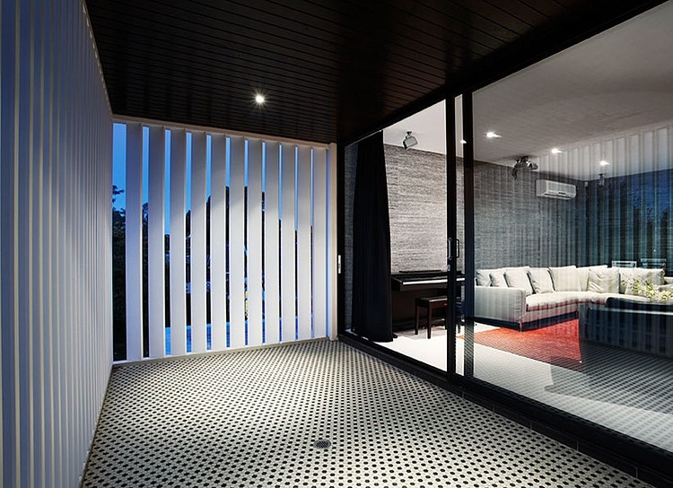 Balaclava Road House by C.O.S Design