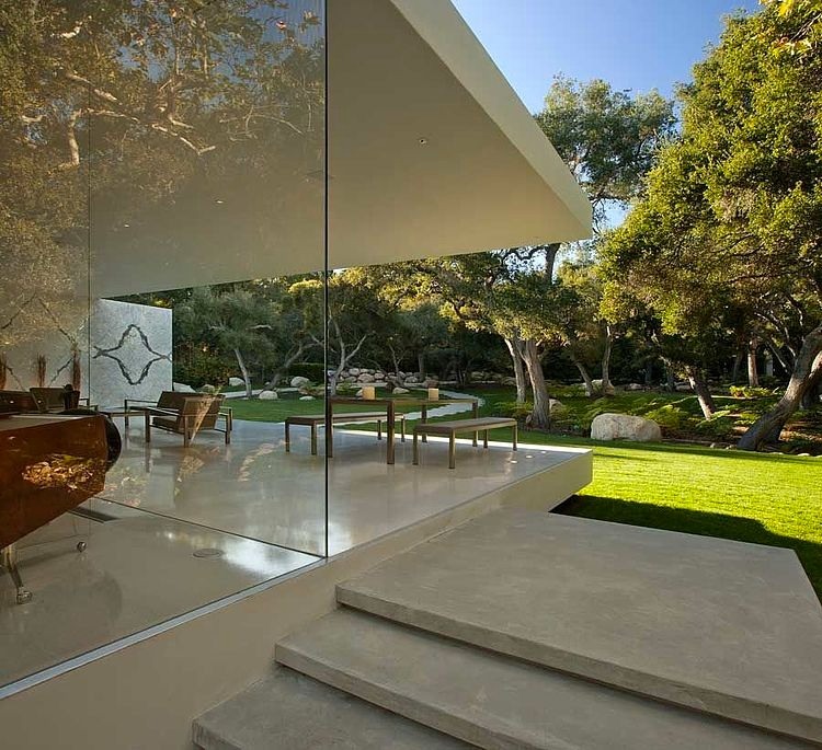 The Glass Pavilion by Steve Hermann