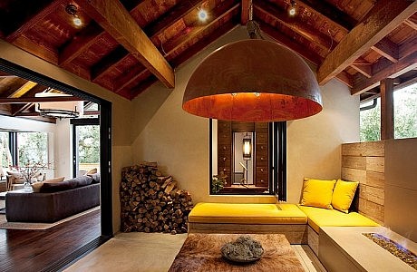 The Hillside House by SB Architects