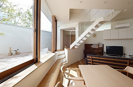 House In Minoh by Fujiwaramuro Architects