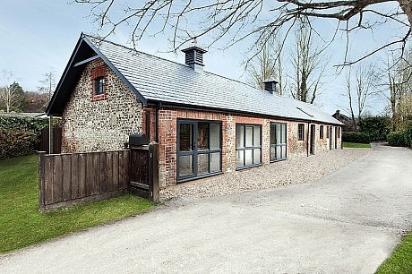 Manor House Stables by AR Design Studio Ltd