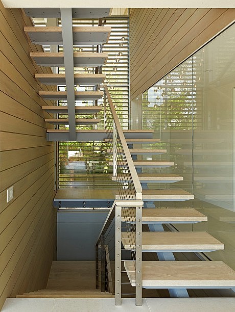 Pond House by Stelle Lomont Rouhani Architects