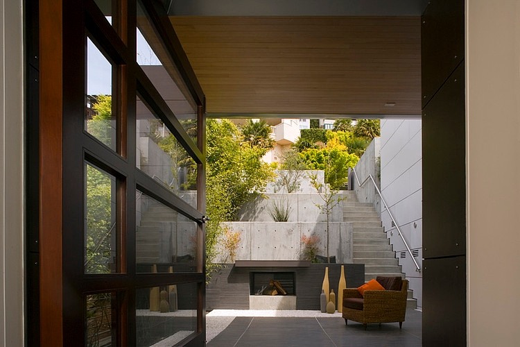 Stunning Berkeley Residence by Charles Debbas Architecture