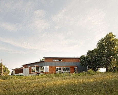 Sliced House by Hufft Projects