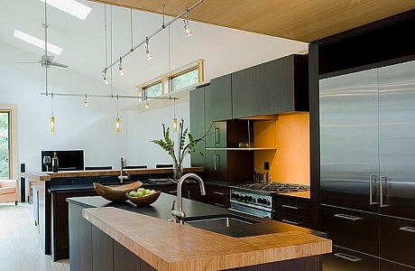 Modern Home by Gardner Mohr Architects