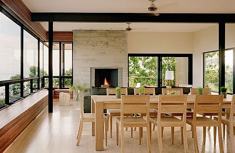 Bluff House by Robert Young Architects