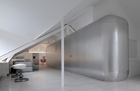 Kempart Loft by Dethier Architectures