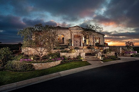 270-Degree View Ocean Villa by Homer Oatman