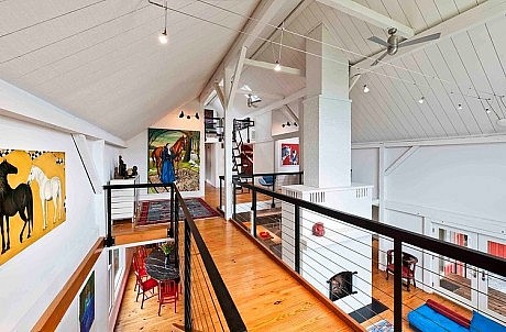 Moorestown Residence by Sandvold Blanda Architecture + Interiors