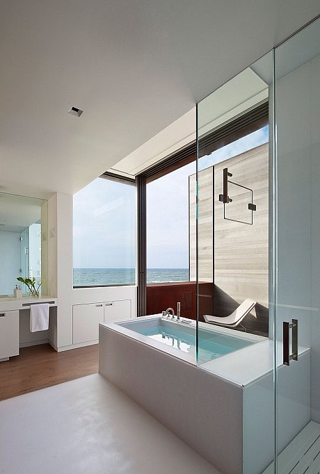 Sagaponack by Bates Masi Architects